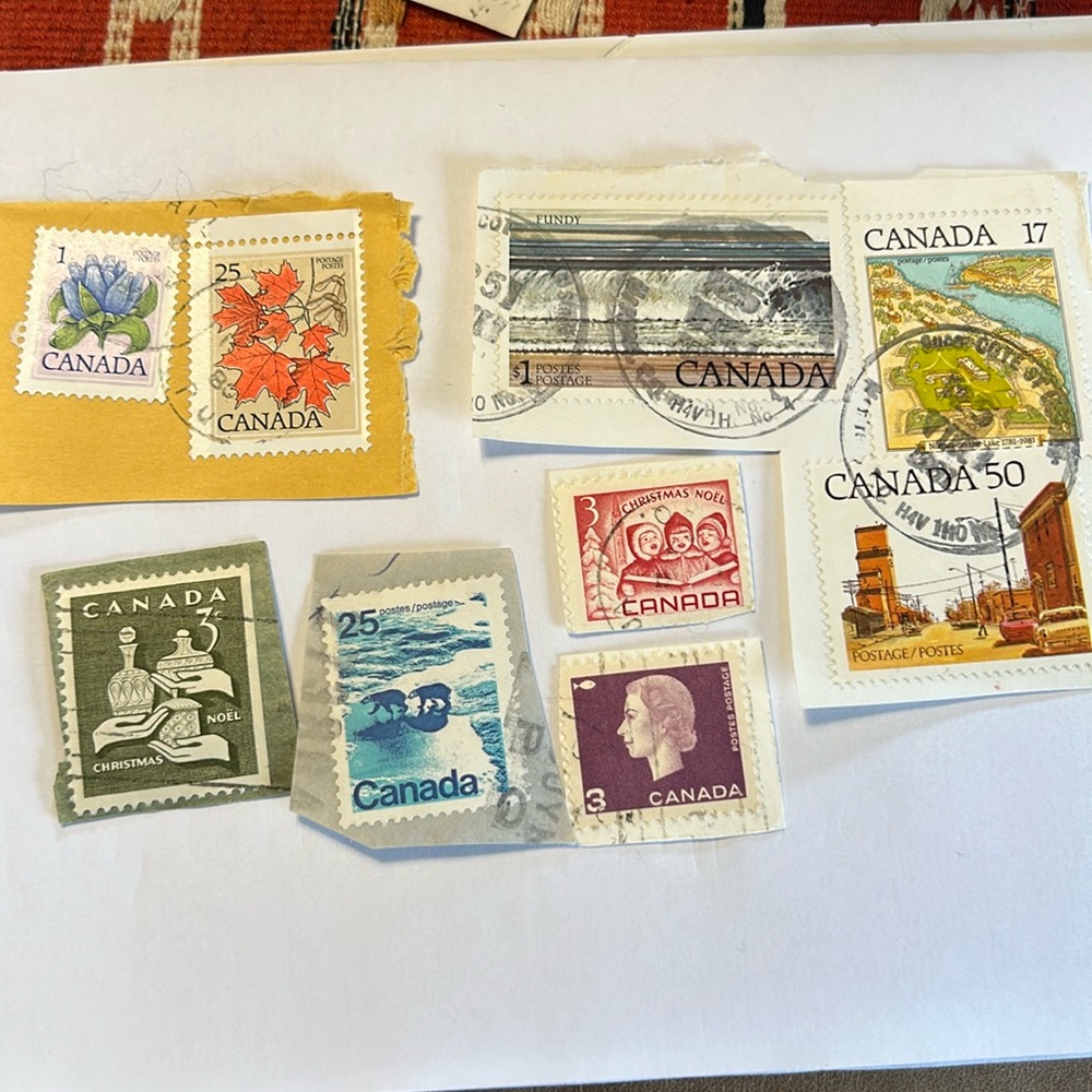 lot 9 vtg postal stamps Canada 1960-90